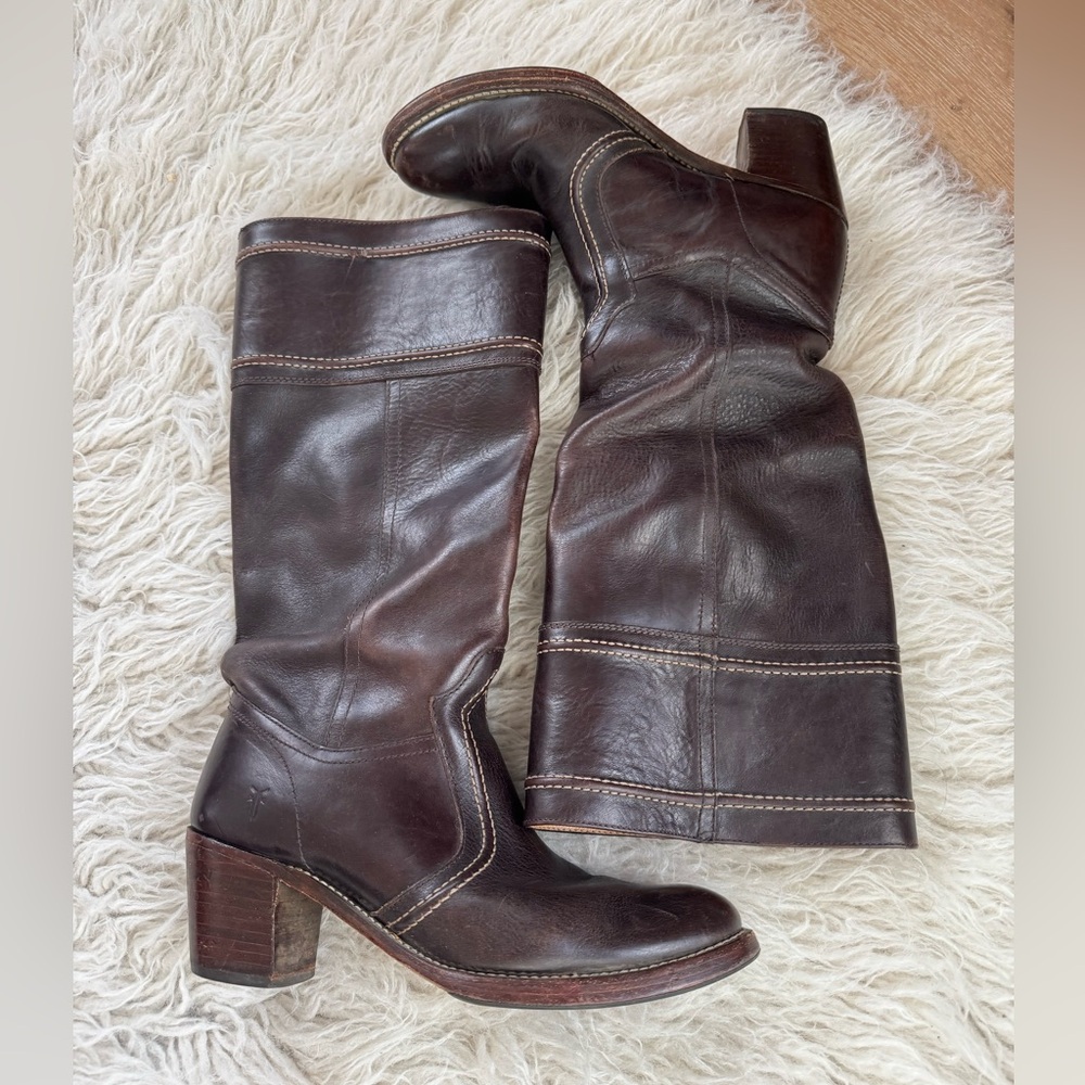Frye Jane Brown Leather Stitched Boots 9.5